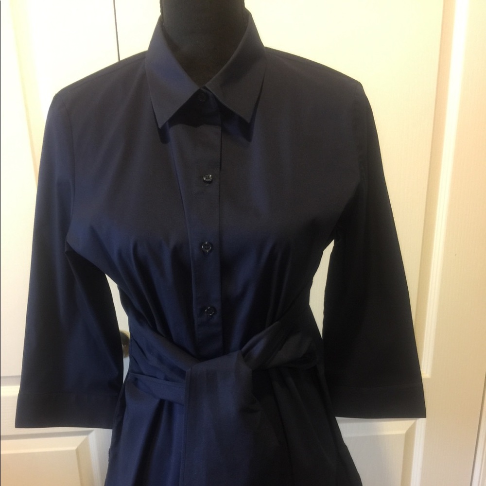 Button down dress shirt w/tie wrap